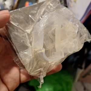 PORTA ESCOBA (SOSTENEDOR DE ESCOBA EN LA PARED)